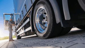 Read more about the article Refacciones para tráilers en Zacatecas